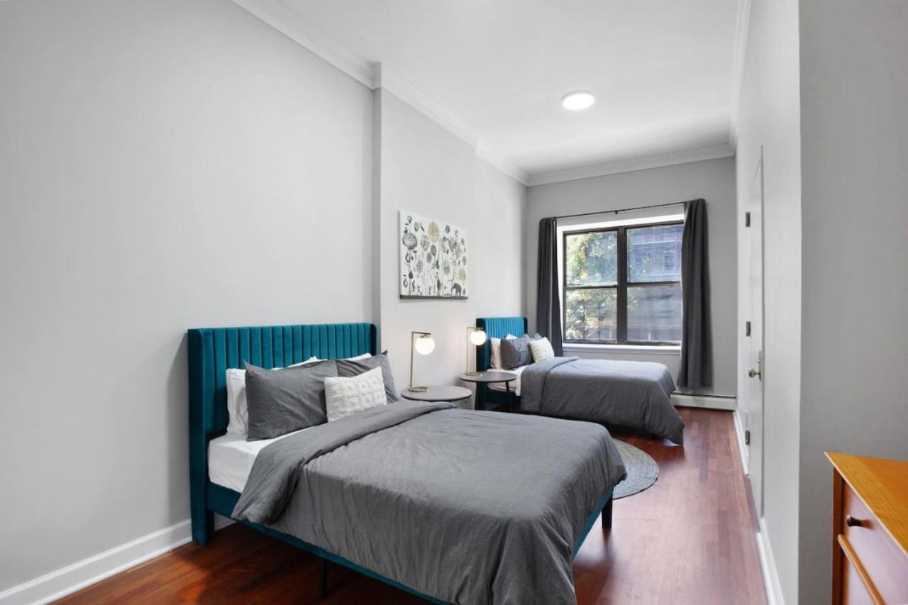 Charming Park Townhome * New York